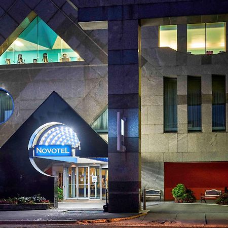 Novotel Toronto North York Bagian luar foto