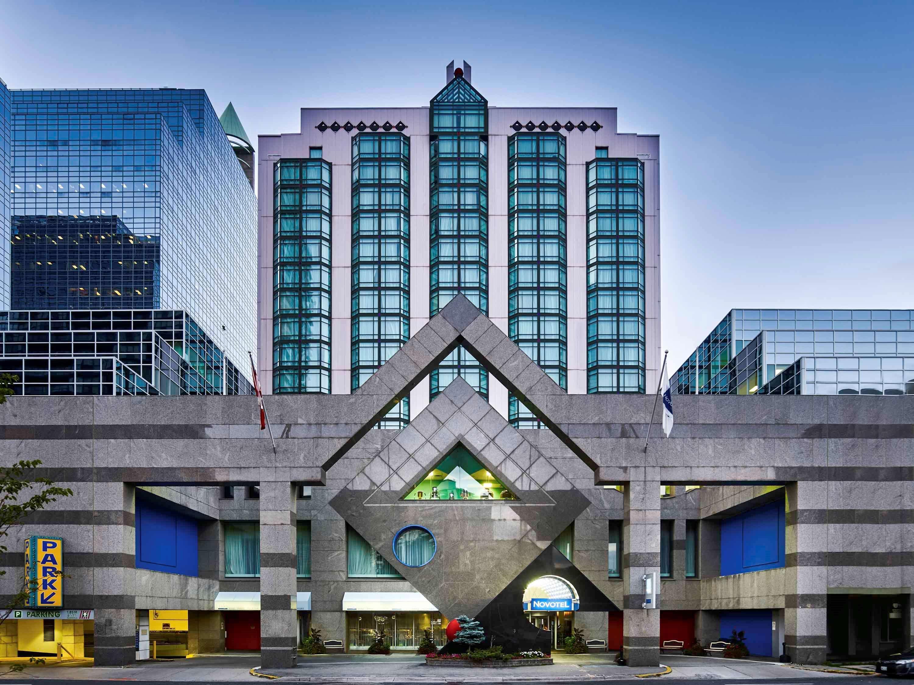 Novotel Toronto North York Bagian luar foto