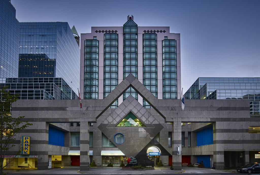 Novotel Toronto North York Bagian luar foto