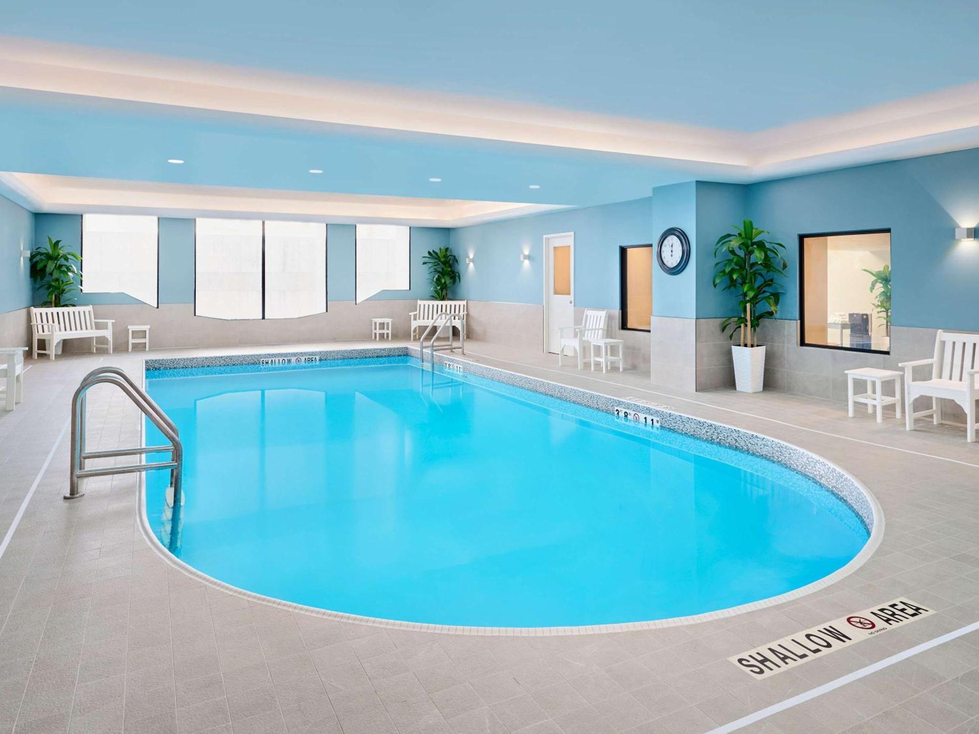 Novotel Toronto North York Bagian luar foto